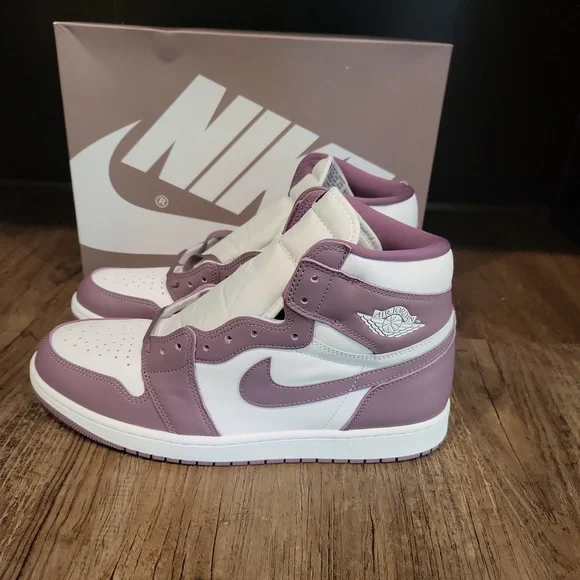Jordan 1 Retro High OG Mauve - Picture 4 of 12